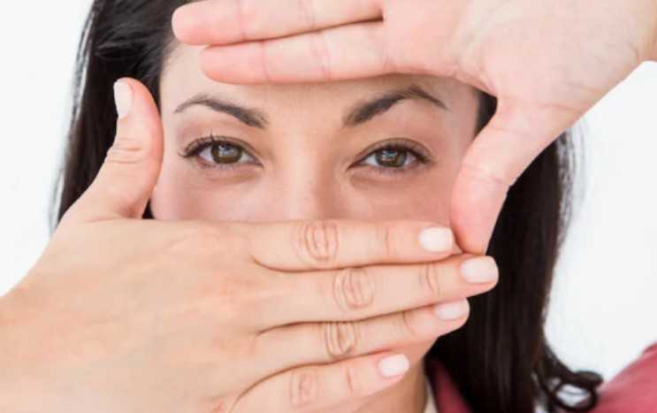 Penyebab Mata Kendutan Menurut Medis