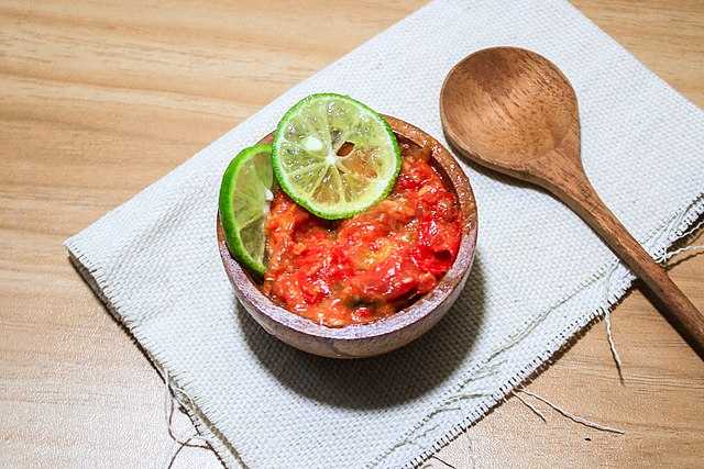 7 Sambal Khas Jawa Barat: Daftar Lengkap & Resep Sambal Goang Asli Sunda